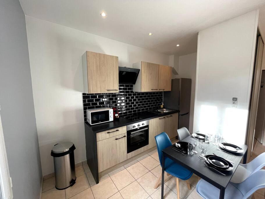Appartement T2 Pour 3 Personnes Marsella Exterior foto