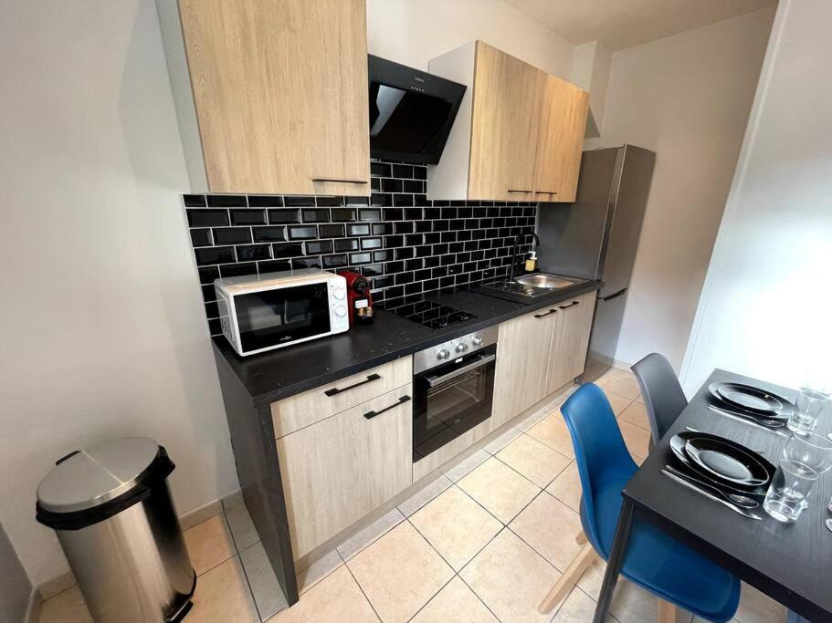 Appartement T2 Pour 3 Personnes Marsella Exterior foto