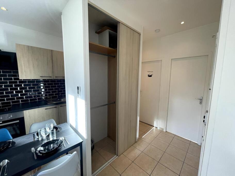 Appartement T2 Pour 3 Personnes Marsella Exterior foto